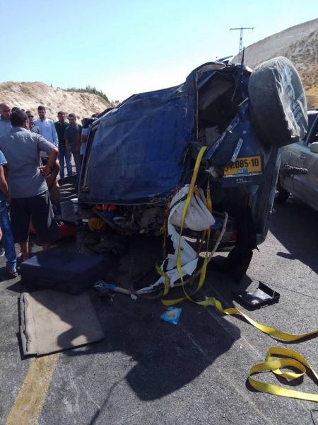 اصابات بحادث سير بين 4 مركبات فلسطينية واسرائيلية شرق بيت لحم